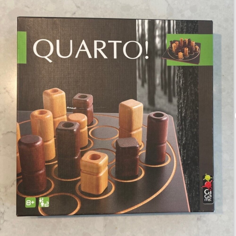 USED Gigamic Quarto Board Game Wooden Shape Stacking Strategy Challenge